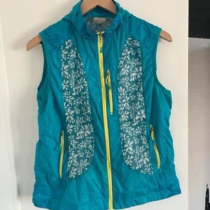Women's Packable Vest Size S Lightweight Full Zip Running Hiking Hooded Jacket